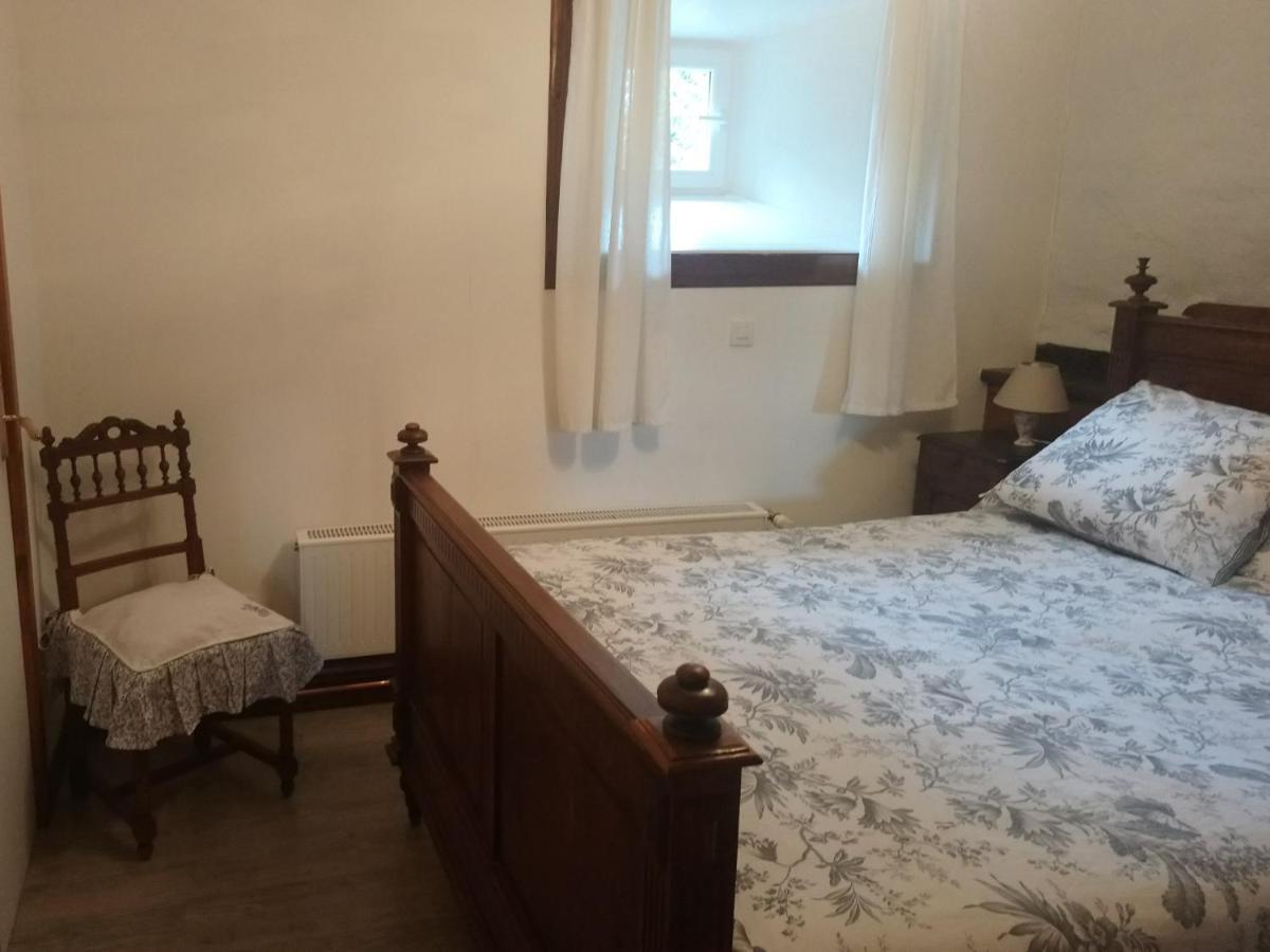 Bed and Breakfast La Ferme Du Crie Chaudeyrolles Exterior foto