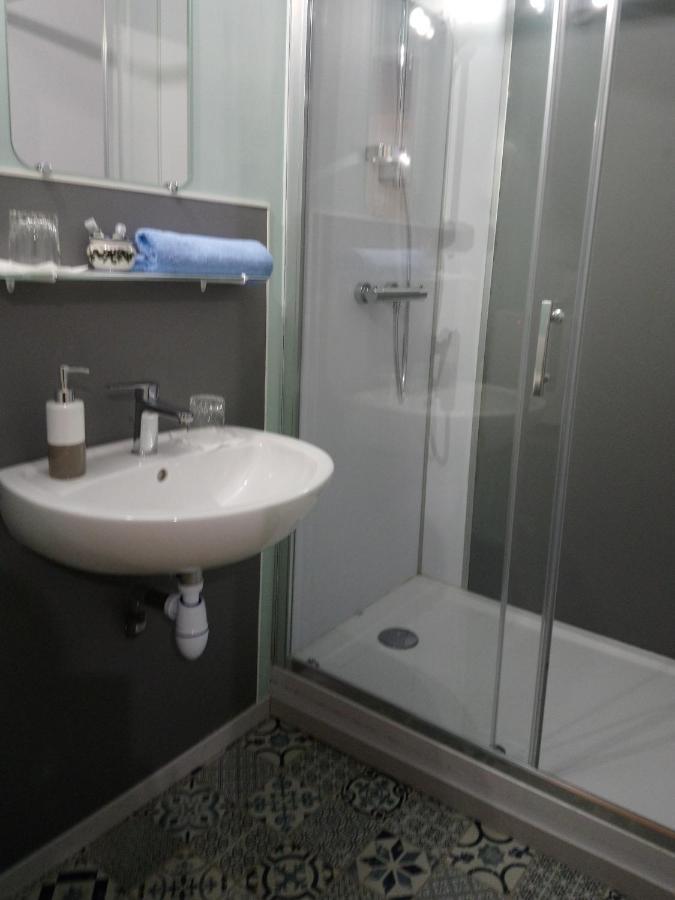 Bed and Breakfast La Ferme Du Crie Chaudeyrolles Exterior foto
