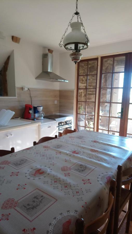 Bed and Breakfast La Ferme Du Crie Chaudeyrolles Exterior foto
